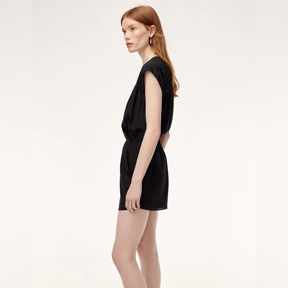 Aritzia Babaton Silk Corbett Romper XS - Picture 3 of 8